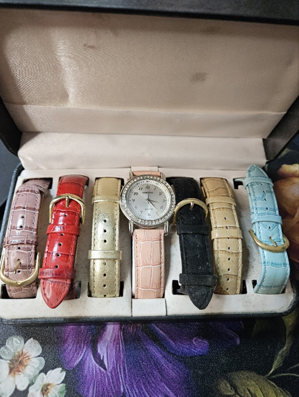 Vintage Rumours Watch Set With Adrienne Leather Bands